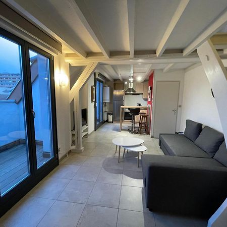 Fathala - Appartement Lumineux En Dernier Etage - Face A La Gare Routiere Sarrebourg Esterno foto